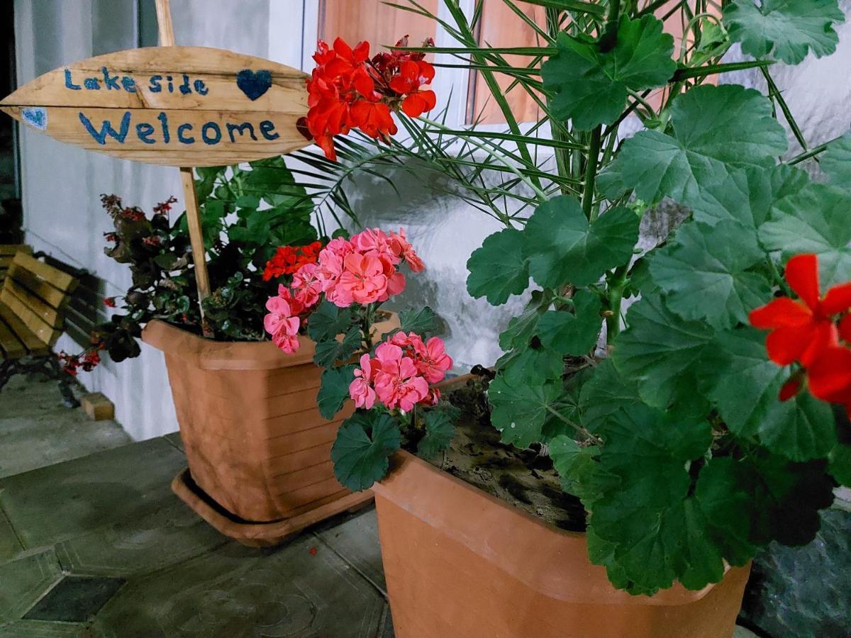 Lakeside Green Balcony Home Tskaltubo Buitenkant foto